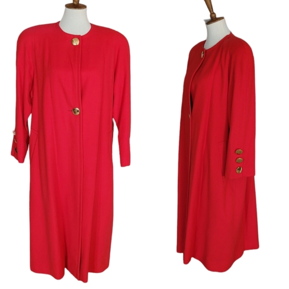 Bergdorf Goodman 80's Red Cashmere Wool‎ Llama Large Gold Button Swing Coat
